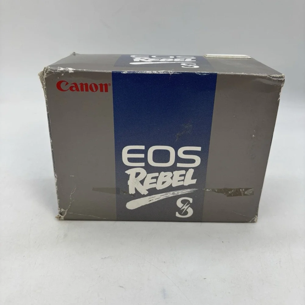 Cannon EOS Rebel S Camera Black Excellent Condition NEW IN BOX